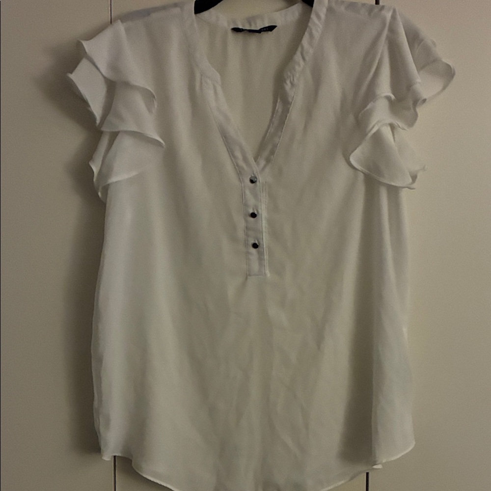 Zac & Rachel White Ruffle Sleeve Blouse